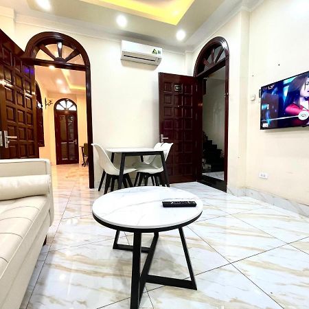 Yen Phu 3S Homestay Hanoi Exterior foto